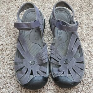 KEEN Rose Sandals Womens Size 10 Gargoyle/Raven Gray Sport Hiking Strap Outdoor